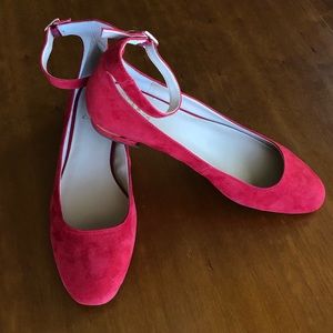 Vince Camuto Red Suede Attera Flat Size 11